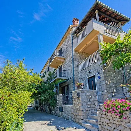 Neppa * 波斯蒂勒