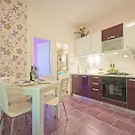 Neppa * פוסטיר