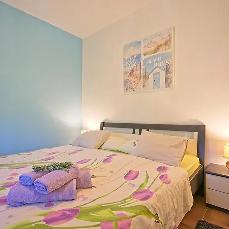 דירה Neppa פוסטיר