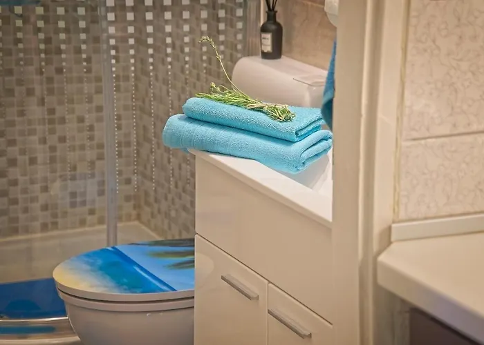 Neppa דירה פוסטיר